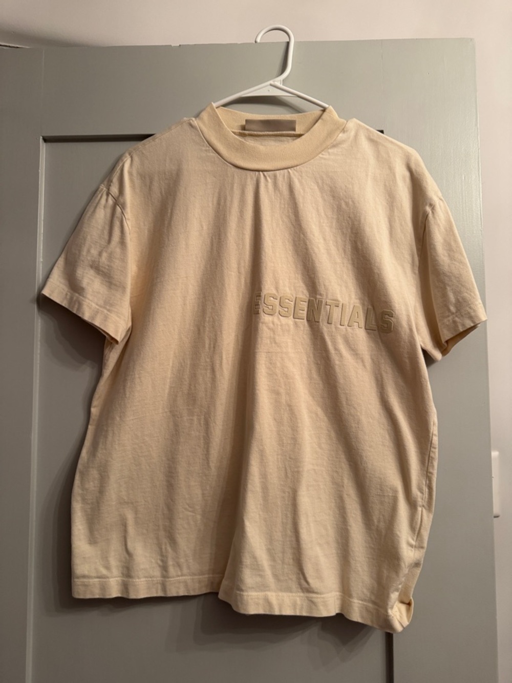 Essentials Cream Embossed Logo Short Sleeve Tee - EUC